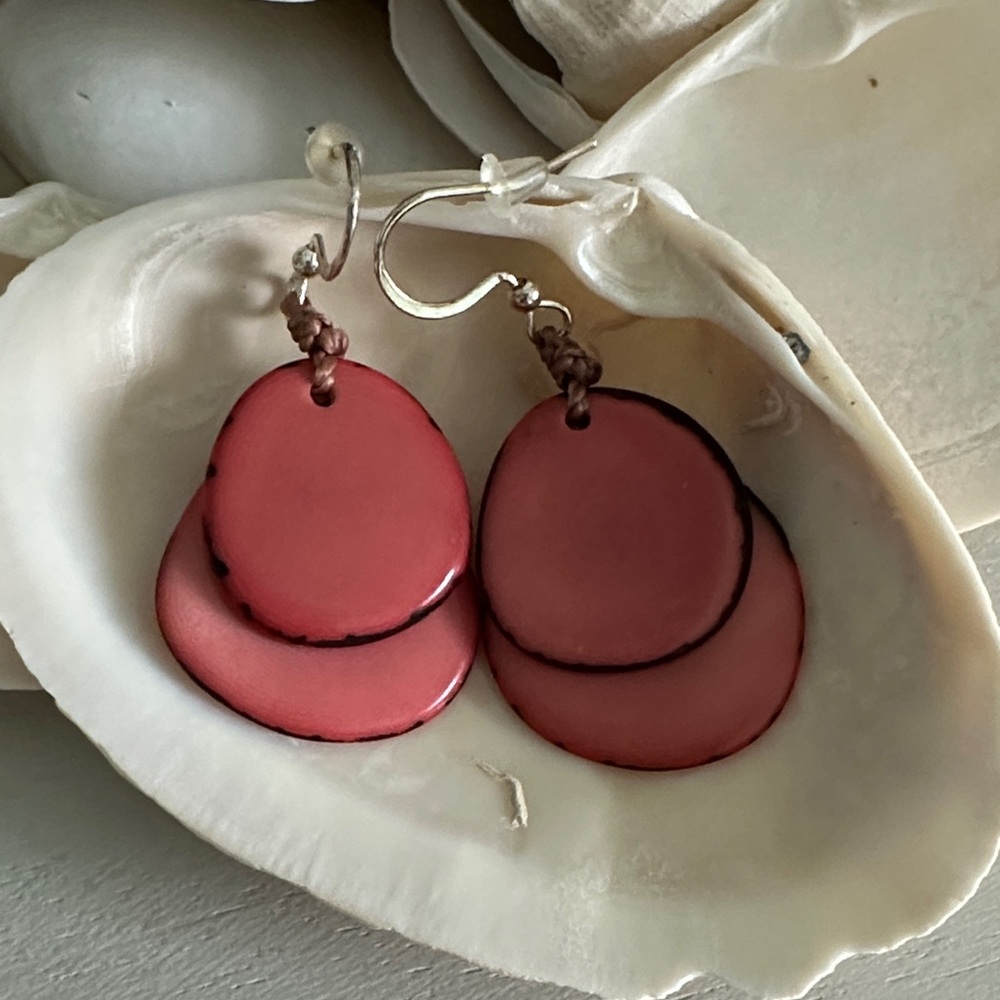 Elegant Pink Earrings